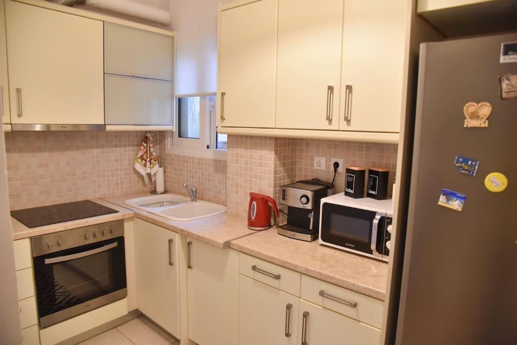 Tiny Treasure Apartment Афины Экстерьер фото