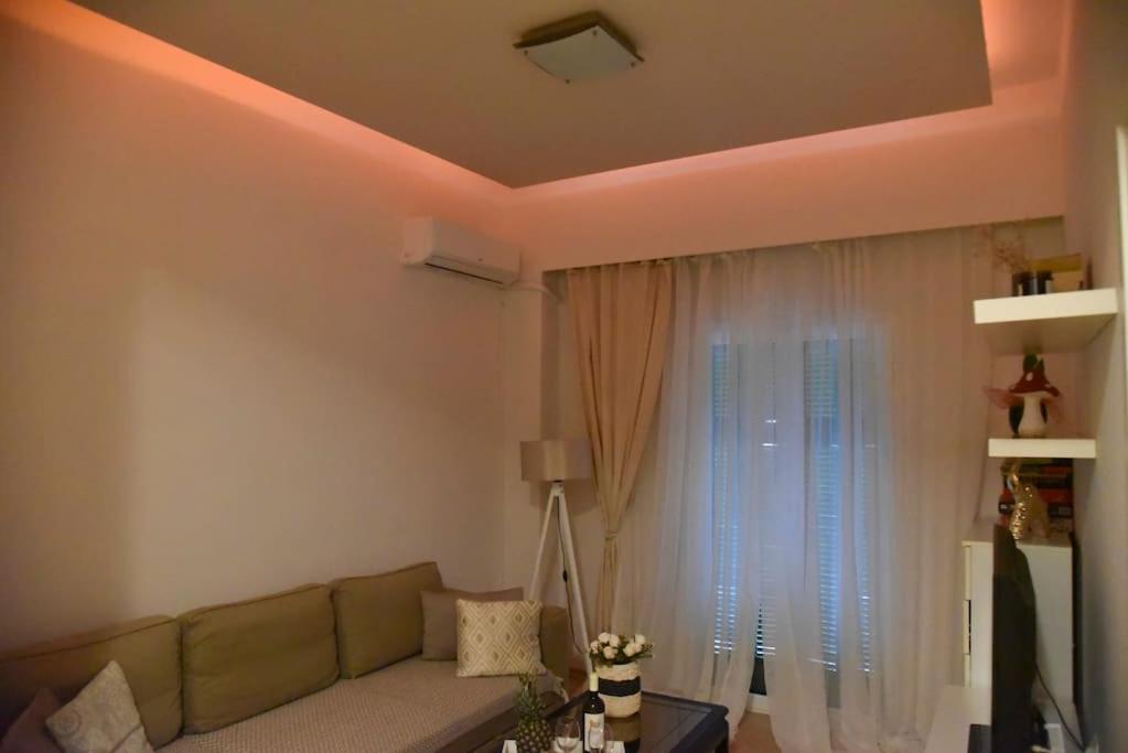 Tiny Treasure Apartment Афины Экстерьер фото