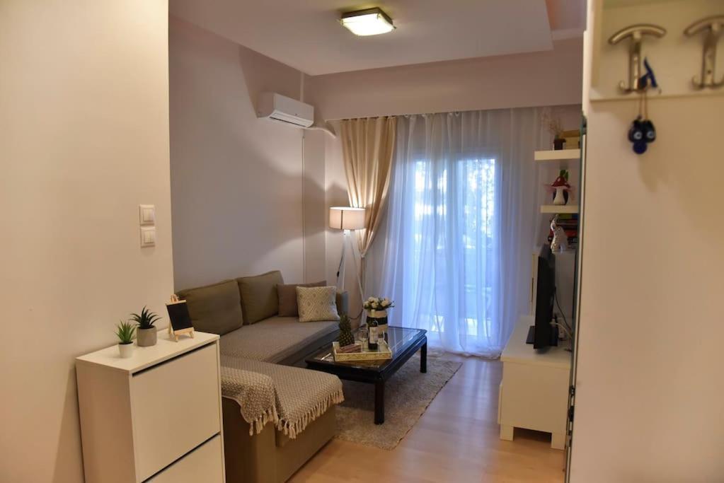Tiny Treasure Apartment Афины Экстерьер фото