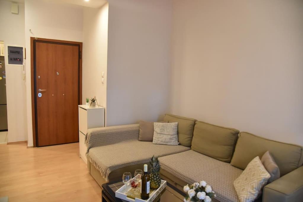 Tiny Treasure Apartment Афины Экстерьер фото