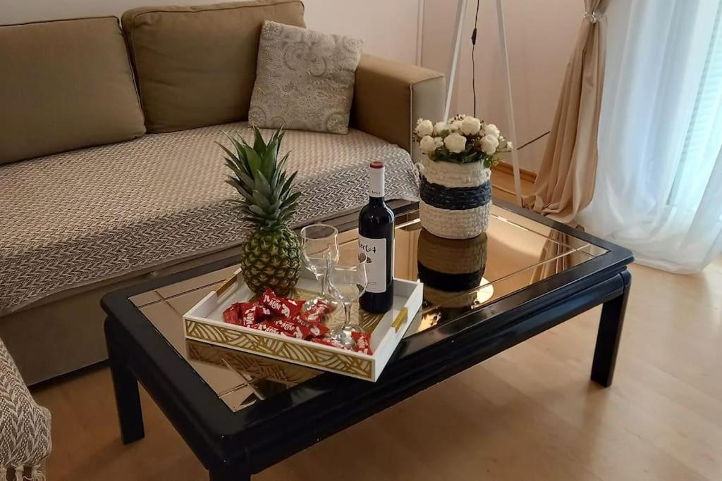 Tiny Treasure Apartment Афины Экстерьер фото